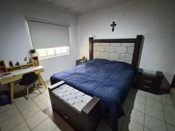 Casa en condominio en venta en Coaxustenco, Metepec, México