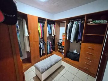 Casa en condominio en venta en Coaxustenco, Metepec, México