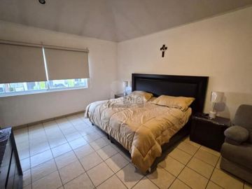 Casa en condominio en venta en Coaxustenco, Metepec, México