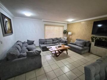 Casa en condominio en venta en Coaxustenco, Metepec, México