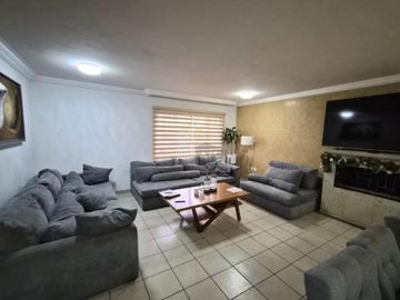 Casa en condominio en venta en Coaxustenco, Metepec, México