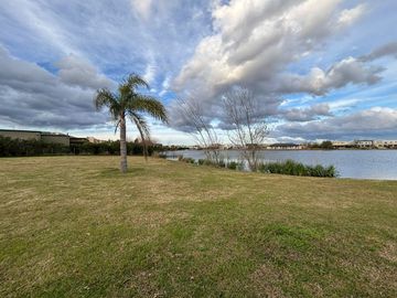 VENTA Lote a la Laguna en EL CANTÓN, Escobar !