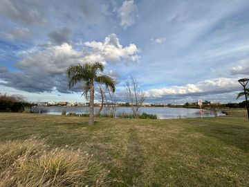 VENTA Lote a la Laguna en EL CANTÓN, Escobar !