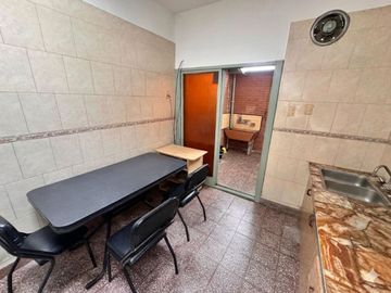 VENTA DOS CASAS SAAVEDRA LOTE DE 8,66 X 27