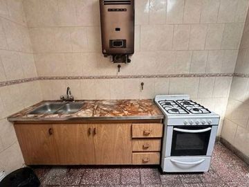 VENTA DOS CASAS SAAVEDRA LOTE DE 8,66 X 27