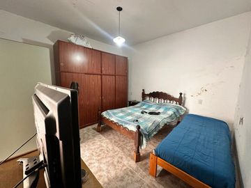 VENTA DOS CASAS SAAVEDRA LOTE DE 8,66 X 27