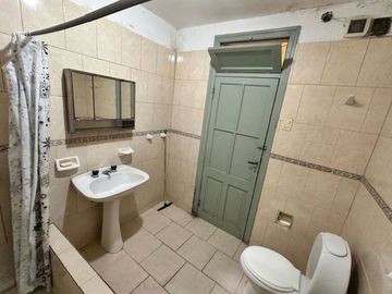VENTA DOS CASAS SAAVEDRA LOTE DE 8,66 X 27