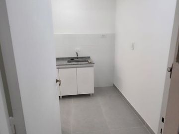 Departamento de 2 amb reciclado en Floresta