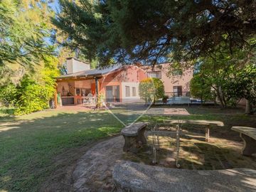 Casa Quinta en venta en Club Náutico Ubajay