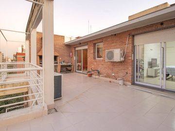 VENTA DPTO 5 AMB CON COCHERA