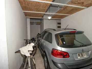 VENTA DPTO 5 AMB CON COCHERA