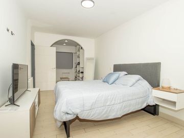VENTA DPTO 5 AMB CON COCHERA