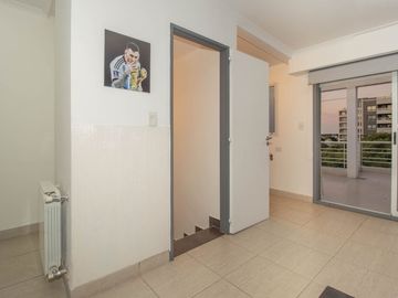 VENTA DPTO 5 AMB CON COCHERA