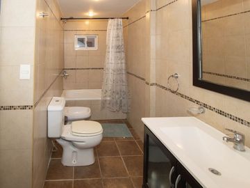 VENTA DPTO 5 AMB CON COCHERA