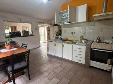 VENTA CASA 3 DORM-V.ALLENDE PARQUE-A REFACCIONAR