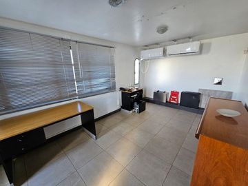 GALPON CON OFICINAS AMOBLADAS | BARRIO COFICO