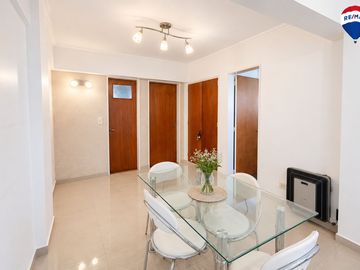 VENTA 2 AMB. CON PATIO AVELLANEDA CENTRO