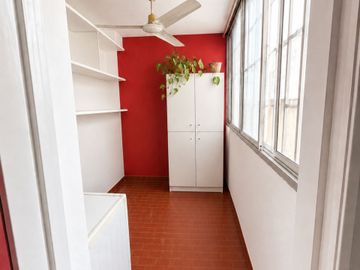 VENTA! SEMIPISO 2 DORMITORIOS  BARRIO ABASTO