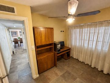 Casa en venta 5 Amb en Villa Sarmiento  c/pileta