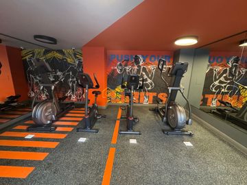 ARRIENDO 1 Dormitorio 1 Baño a pasos Parque Ecuador