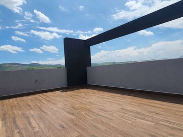 CASA EN VENTA EN LOMAS DE ANGELÓPOLIS