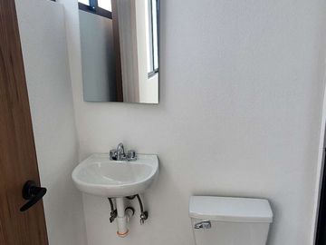 CASA EN VENTA EN LOMAS DE ANGELÓPOLIS
