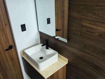 CASA EN VENTA EN LOMAS DE ANGELÓPOLIS