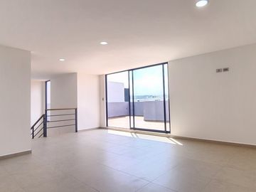 CASA EN RENTA EN JARDINES DE ZAVALETA