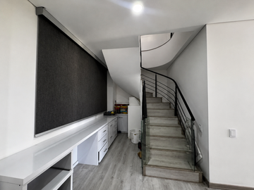 Apartamento en venta de 3 hab. en San Patricio, Bogotá