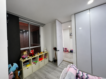 Apartamento en venta de 3 hab. en San Patricio, Bogotá