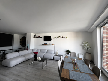 Apartamento en venta de 3 hab. en San Patricio, Bogotá