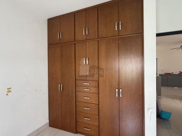 Casa en renta, Puerta de Hierro, Monterrey, Nuevo León.