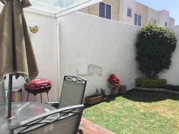 Casa en condominio en renta en Llano Grande, Metepec, México