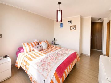 Venta departamento amplio e iluminado de 3 dormitorios con vista al mar