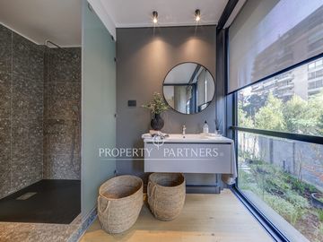 Dúplex Nuevo con Gran Patio Privado. Isidora Goyenechea, Las Condes