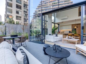Dúplex Nuevo con Gran Patio Privado. Isidora Goyenechea, Las Condes