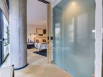 Dúplex Nuevo con Gran Patio Privado. Isidora Goyenechea, Las Condes