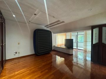 CASA EN RENTA EN SATÉLITE