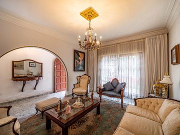 CASA EN VENTA EN COLONIA NARVARTE