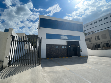 EDIFICIO EN VENTA, COL. OBISPADO, CENTRO MTY