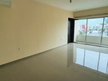 Casa en venta en Veracruz con doble sombra Fracc. Lomas del Mar