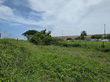 Terreno comercial en renta en  Veracruz junto a costco Fracc. Costa Verde