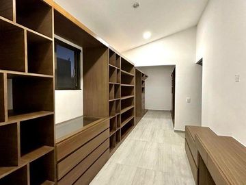 CASA EN RENTA/VENTA EN CUTZAM YUCATAN COUNTRY CLUB