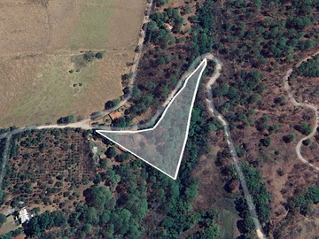Puerta del Zapatero, Terreno