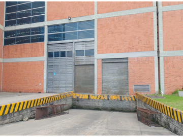 SE ARRIENDA BODEGA EN PARQUE INDUSTRIAL MOSQUERA
