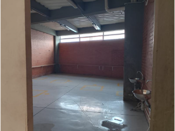 SE ARRIENDA BODEGA EN PARQUE INDUSTRIAL MOSQUERA