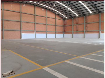 SE ARRIENDA BODEGA EN PARQUE INDUSTRIAL MOSQUERA