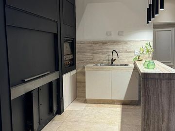 Espectacular casa en venta en Barrio Pueyrredón