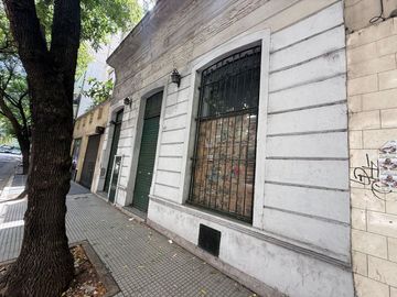 VENTA LOTE DOBLE FRENTE EN BALVANERA