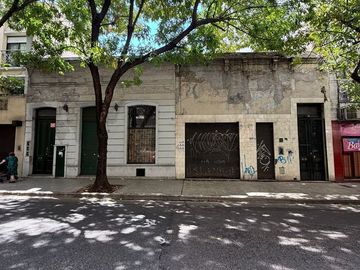 VENTA LOTE DOBLE FRENTE EN BALVANERA
